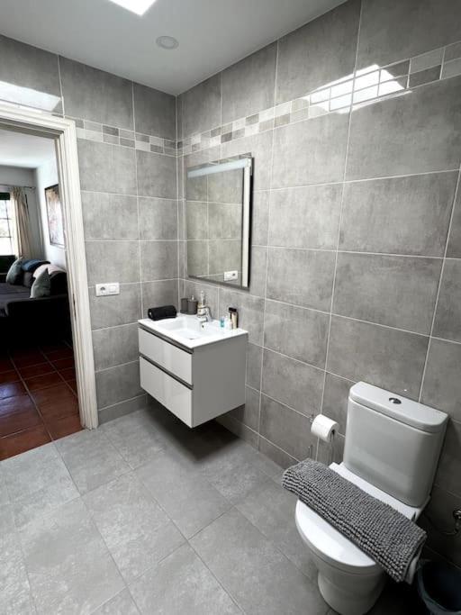 Casa Breen - Spacious 1 Bedroom Apartment In Matagorda With Communal Pool Tias Bagian luar foto